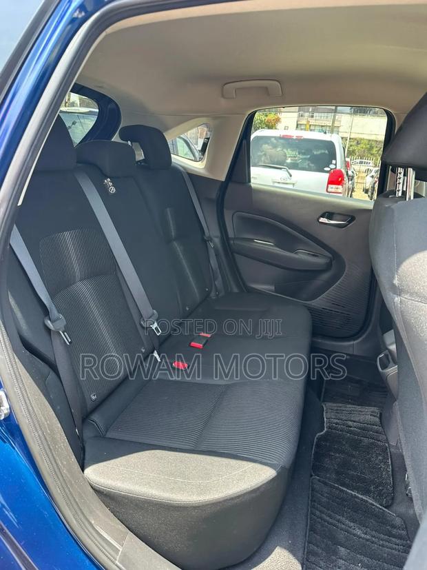 Daihatsu Mira 2018 Blue