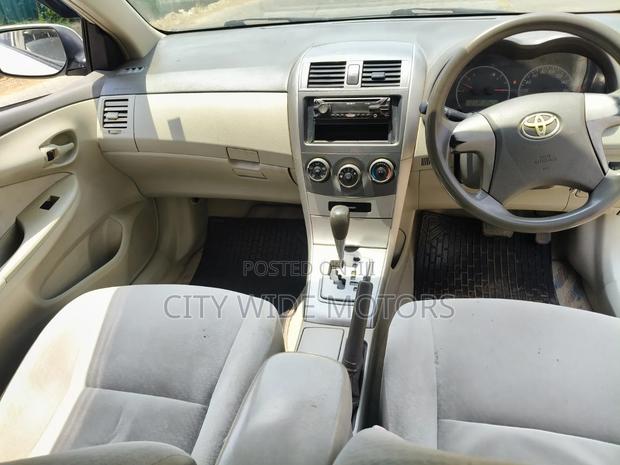Toyota Axio 2009 White