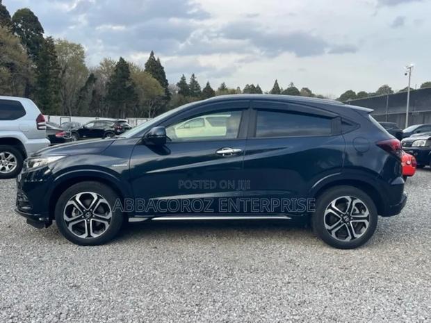 Honda Vezel 2019 Purple