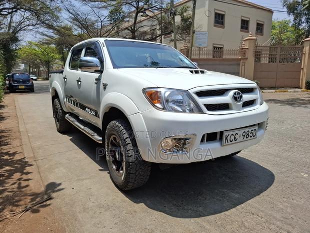 Toyota Hilux 3.0 D-4D Double Cab 2008 White