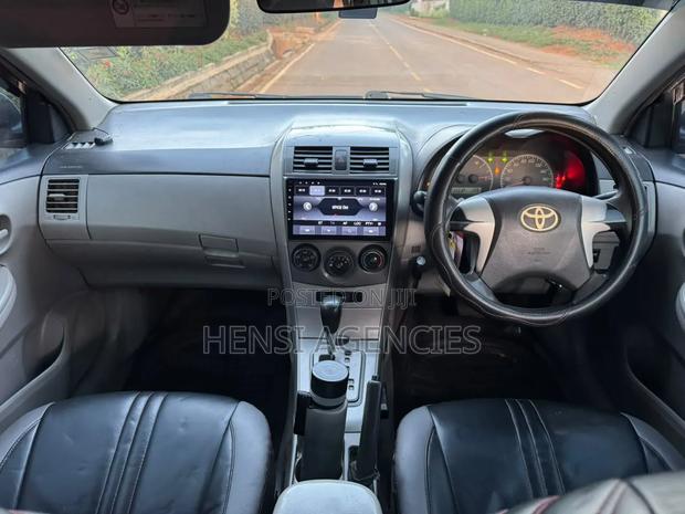 Toyota Axio 2012 Silver