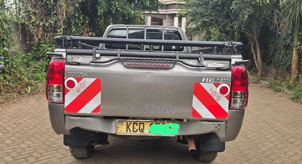 Toyota Hilux 2018 Beige