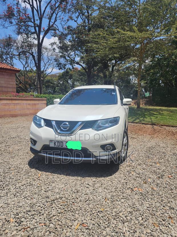 Nissan X-Trail 2.0 Petrol AWD 2014 White