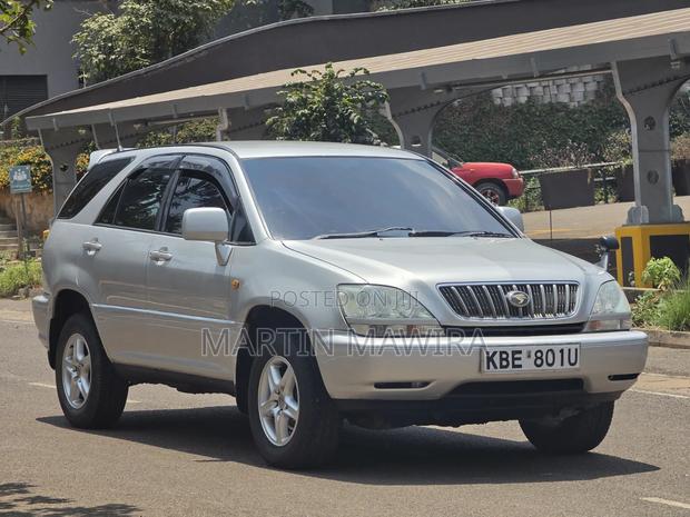 Toyota Harrier 2003 Silver