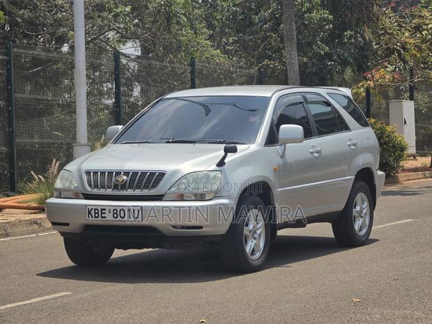 Toyota Harrier 2003 Silver