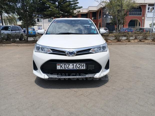 Toyota Corolla Fielder 2019 White