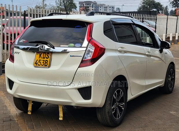 Honda Fit 2017 Pearl