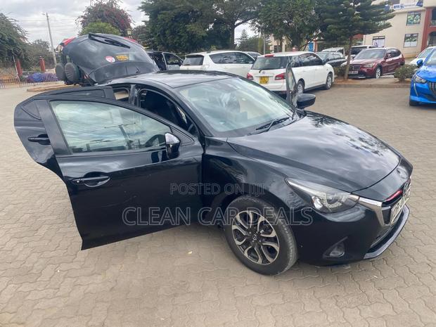 Mazda Demio 2015 Black