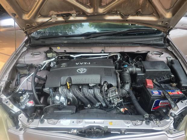 Toyota Corolla RunX 2005