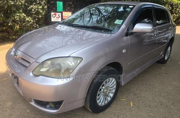 Toyota Corolla RunX 2005