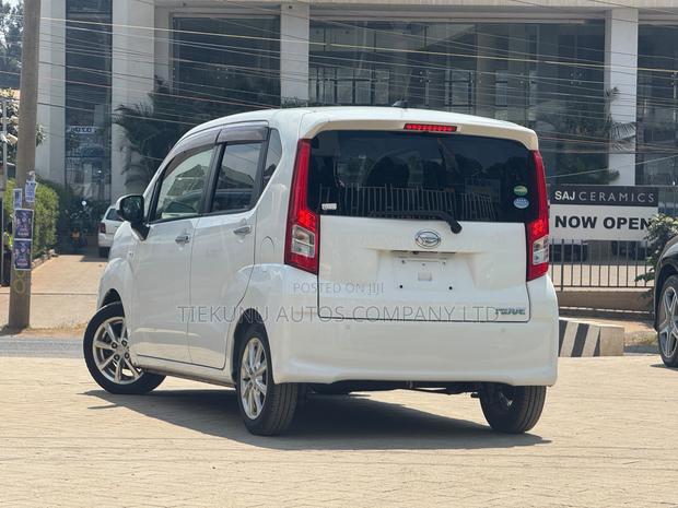 Daihatsu Move 2019 White