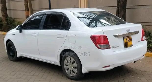 Toyota Axio 2014 White