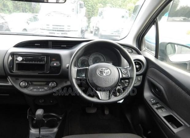 Toyota Vitz 1.5 FWD Hybrid 5dr 2019 Off white