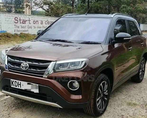 Toyota Urban Cruiser 2021 Brown