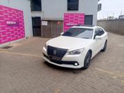 Toyota Crown 2015 White for sale