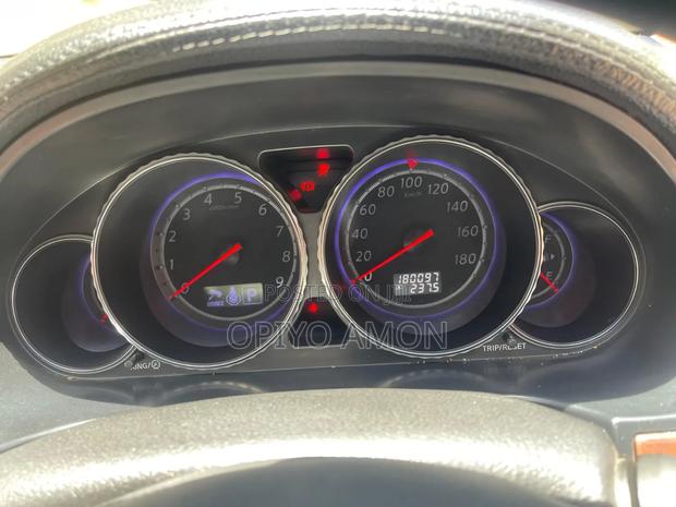 Nissan Fuga 2009 Black