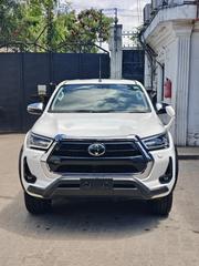 Toyota Hilux 2019 White for sale