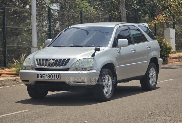 Toyota Harrier 2.4 16V 2001 Silver