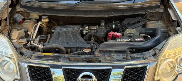 Nissan X-Trail 2012 Silver