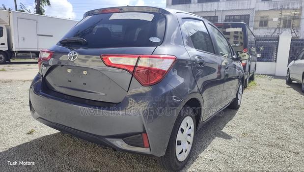 Toyota Vitz 2019 Gray