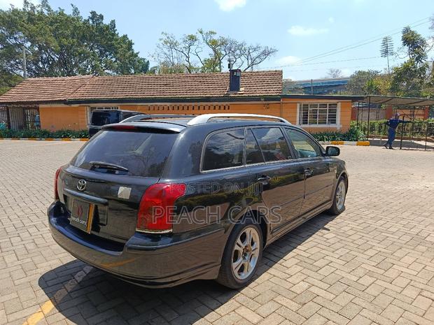 Toyota Avensis 2005 Black