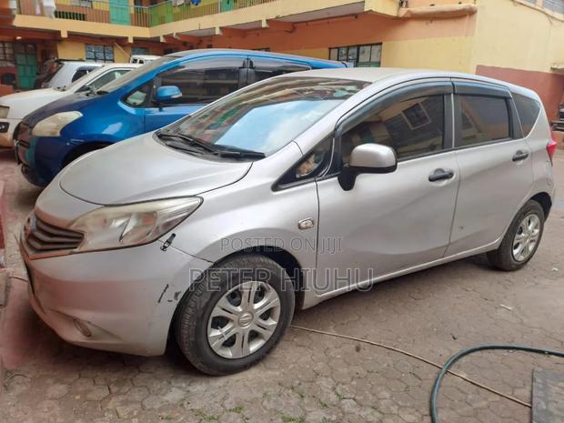 Nissan Note 1.2 Petrol 2012 Silver