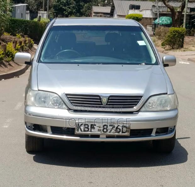 Toyota Vista 2003 Beige