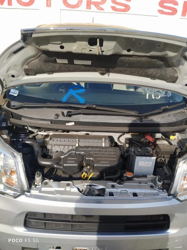 Daihatsu Move 2019 Silver