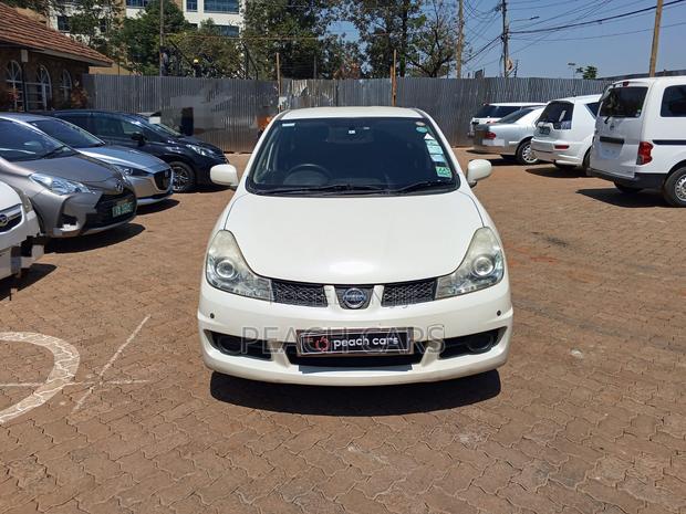 Nissan Wingroad 2014 White