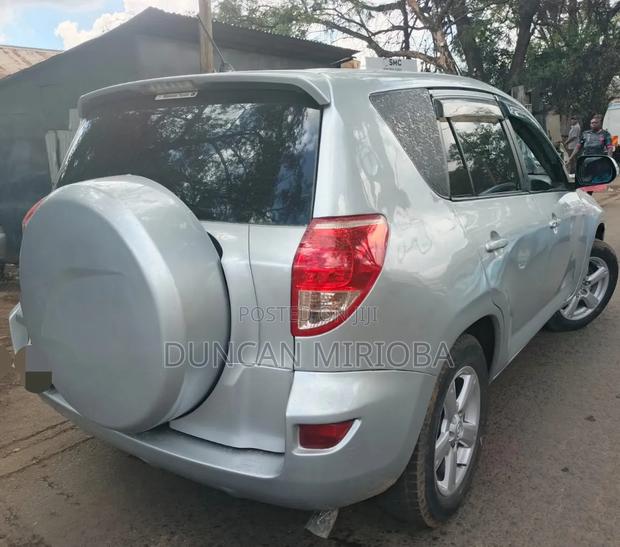 Toyota RAV4 2007 Silver