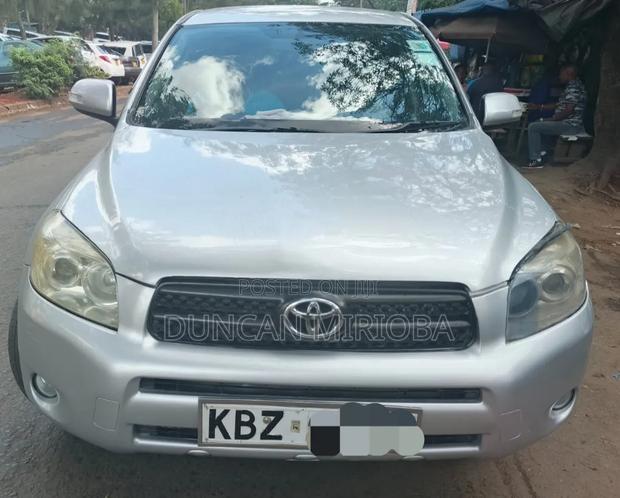 Toyota RAV4 2007 Silver