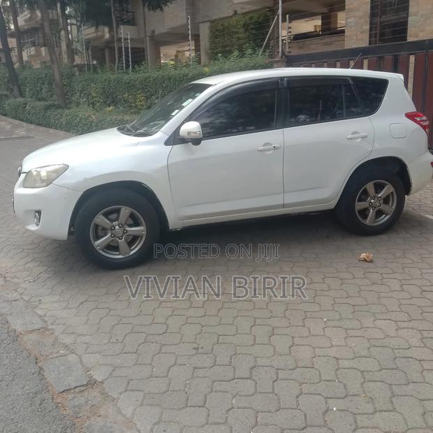 Toyota RAV4 2014 White