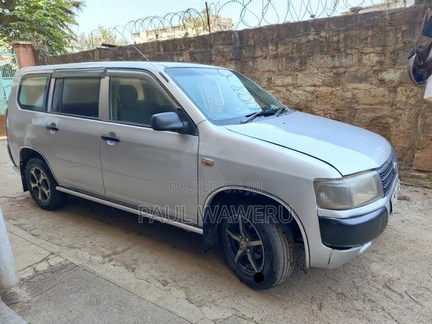 Toyota Probox 1.5 F 2WD 2011 Silver