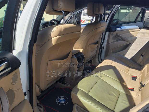 BMW 118i 2011 Pearl
