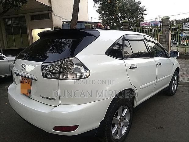 Toyota Harrier 2009 White