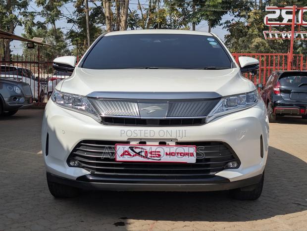 Toyota Harrier 2019 White