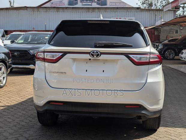 Toyota Harrier 2019 White
