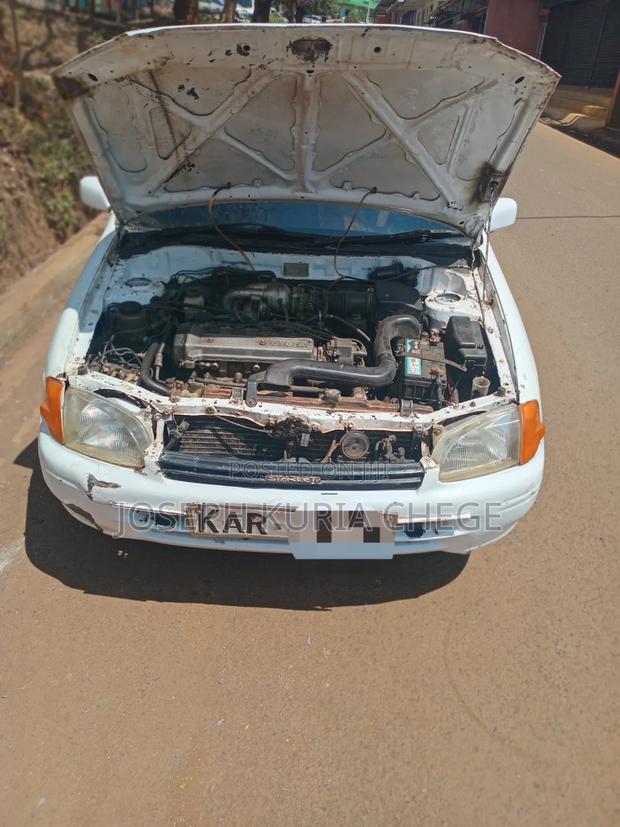 Toyota Starlet 1998 White