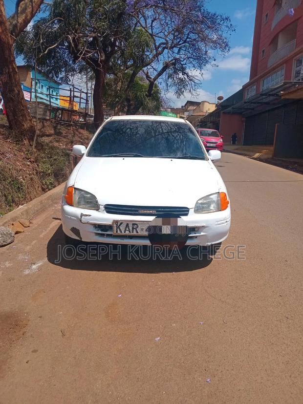 Toyota Starlet 1998 White