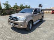 Toyota Hilux 2008 Gold for sale
