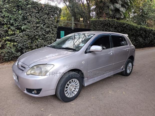 Toyota Corolla RunX 1.5 X FWD 2005 Pink