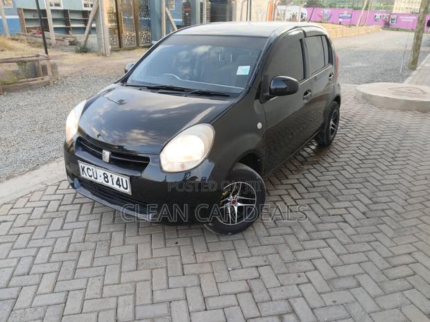 Toyota Passo 2013 Black