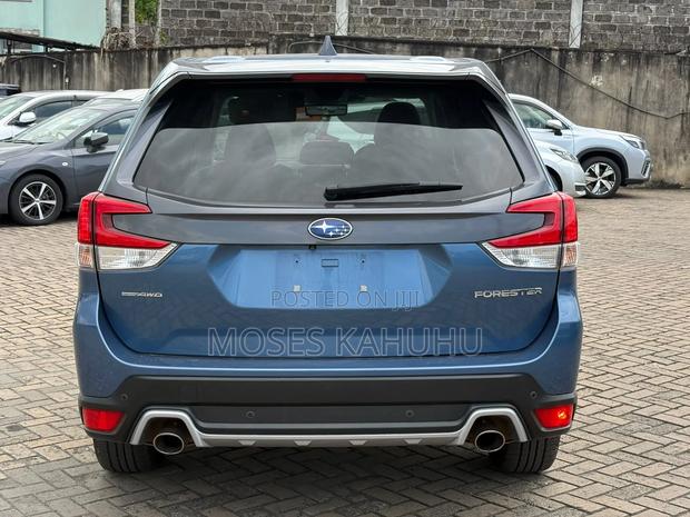 Subaru 1800 2022 Blue