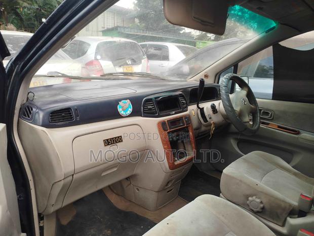 Nissan Liberty 2003 Black