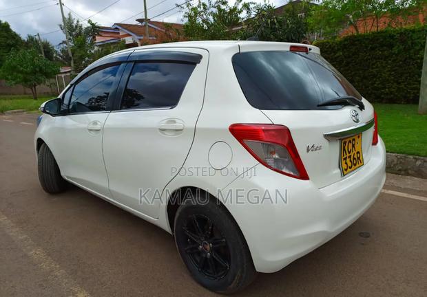 Toyota Vitz 2011 White