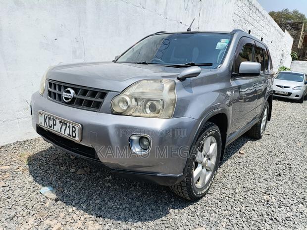 Nissan X-Trail 2.0 Petrol XE 2010 Gray