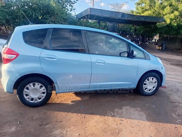 Honda Fit 5D 2013 Blue