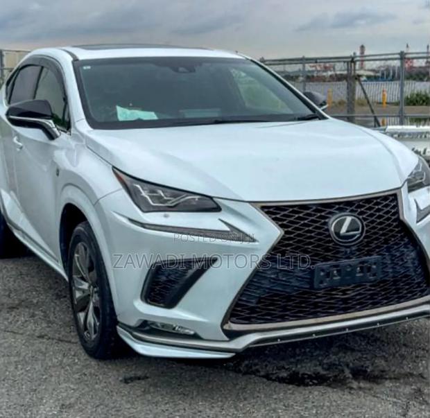 Lexus NX 300 FWD 2020 White