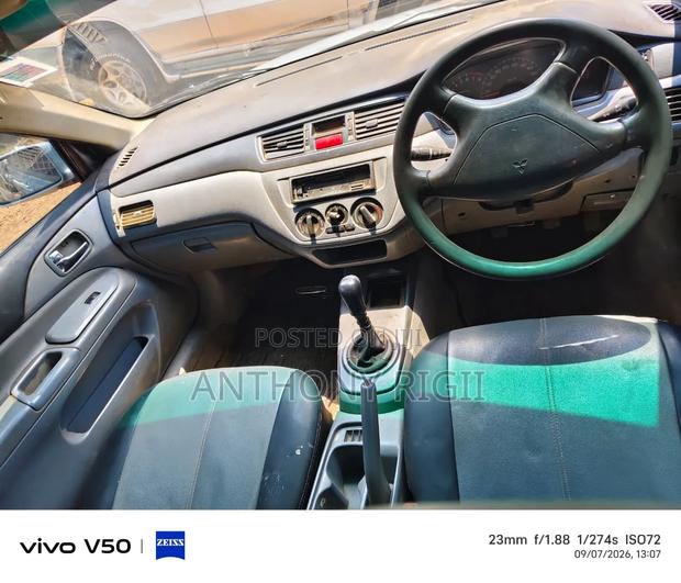 Mitsubishi Lancer 2001 Blue