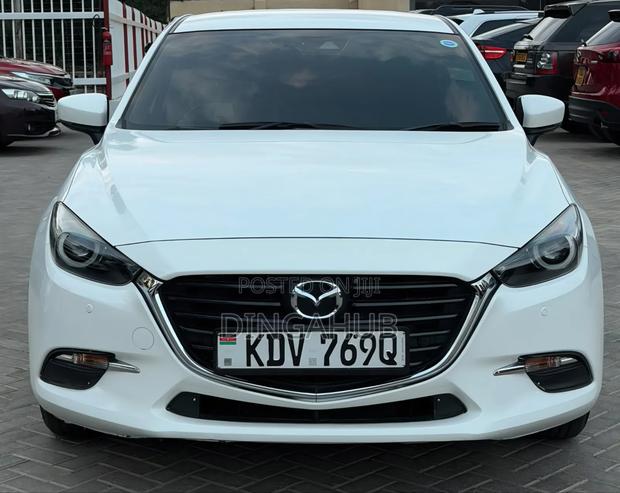Mazda Axela 2018 White